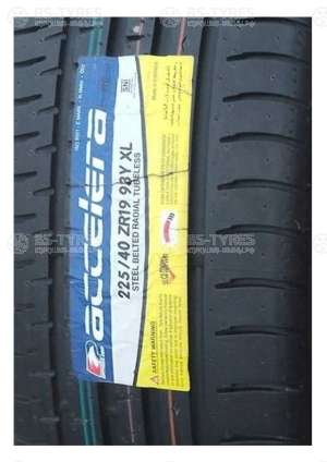 Accelera PHi 245/45 R17 99W